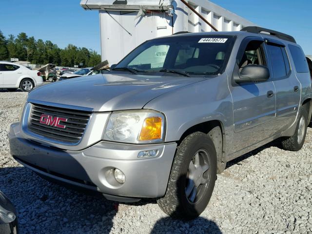 1GKES16S246127435 - 2004 GMC ENVOY XL SILVER photo 2