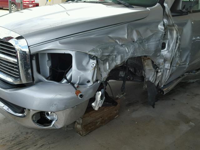 1D7HA18N98S622141 - 2008 DODGE RAM 1500 SILVER photo 9