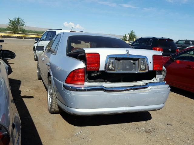 1LNHM86S22Y617673 - 2002 LINCOLN LS Gümüş foto 3