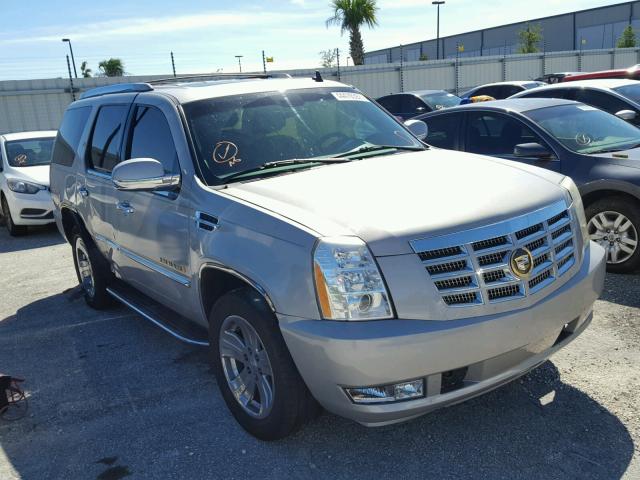 1GYFK63807R226175 - 2007 CADILLAC ESCALADE L SILVER photo 1