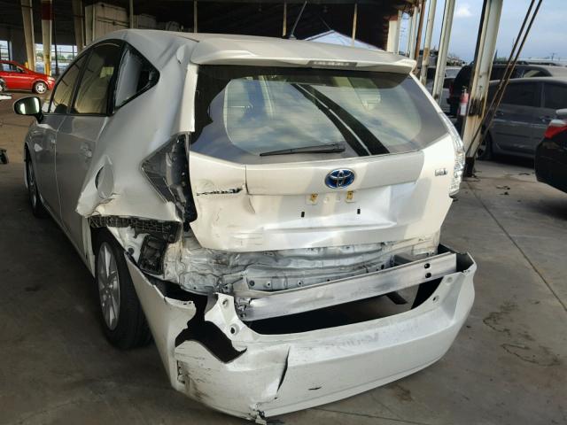 JTDZN3EU2EJ004963 - 2014 TOYOTA PRIUS V WHITE photo 3