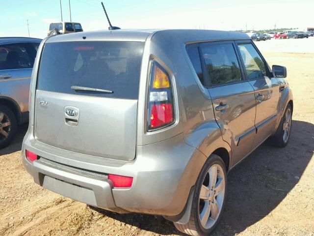 KNDJT2A23B7315344 - 2011 KIA SOUL + GRAY photo 4