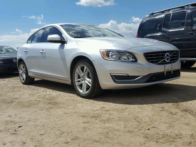 YV140MFK9F1351780 - 2015 VOLVO S60 PREMIE SILVER photo 1