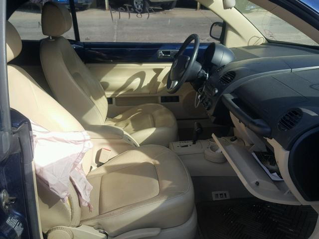 3VWCD21Y24M308580 - 2004 VOLKSWAGEN NEW BEETLE Mavi foto 5