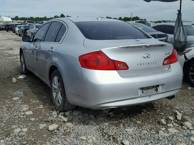 JN1DV6AR5BM652288 - 2011 INFINITI G25 SILVER photo 3