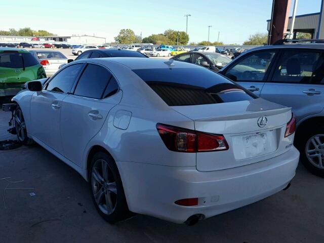 JTHBF5C28C5162076 - 2012 LEXUS IS 250 WHITE photo 3