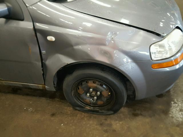 KL1TD66697B796463 - 2007 CHEVROLET AVEO BASE Szary zdjęcie 9