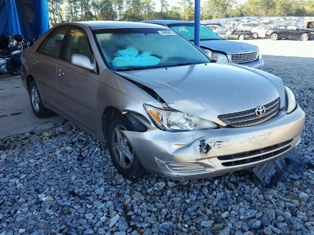 4T1BE32K52U016549 - 2002 TOYOTA CAMRY LE GOLD photo 1