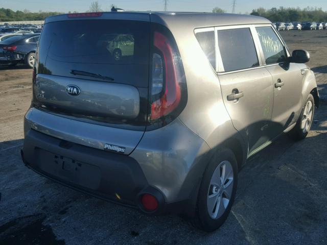 KNDJN2A27F7183558 - 2015 KIA SOUL GRAY photo 4