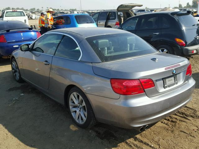 WBADW3C52BE537190 - 2011 BMW 328 I SILVER photo 3