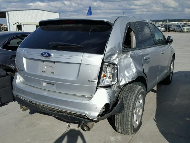 2FMDK3JC5DBC96185 - 2013 FORD EDGE SILVER photo 4