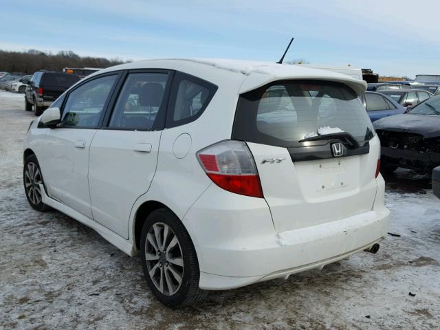 JHMGE8H55DC069994 - 2013 HONDA FIT WHITE photo 3