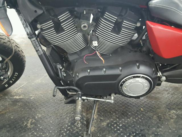 5VPMB36N4E3027029 - 2014 VICTORY MOTORCYCLES JUDGE შავი ფოტო 6