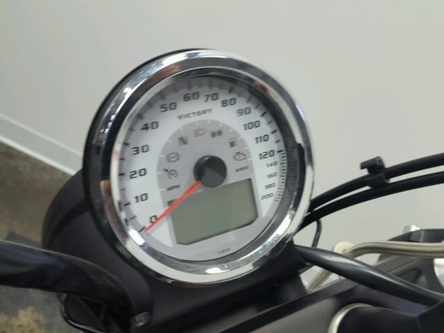 5VPMB36N4E3027029 - 2014 VICTORY MOTORCYCLES JUDGE შავი ფოტო 7