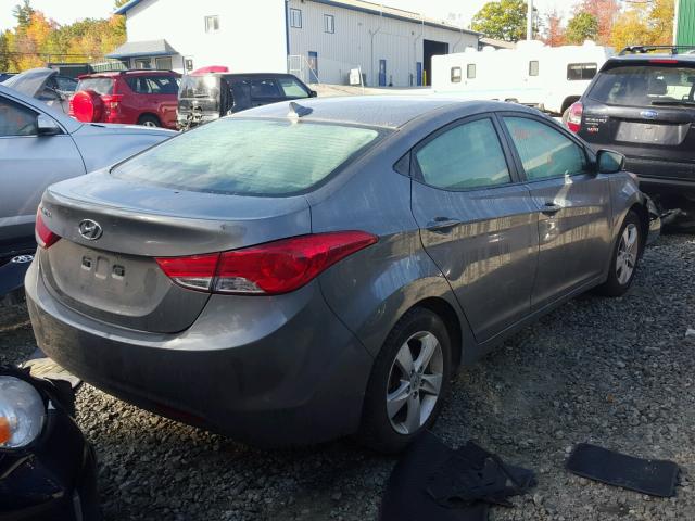 5NPDH4AE3DH439620 - 2013 HYUNDAI ELANTRA GRAY photo 4