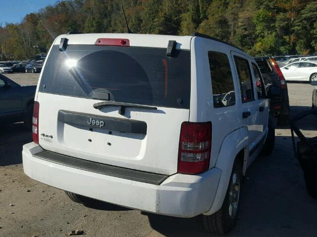 1C4PJMAK7CW153074 - 2012 JEEP LIBERTY SP WHITE photo 4