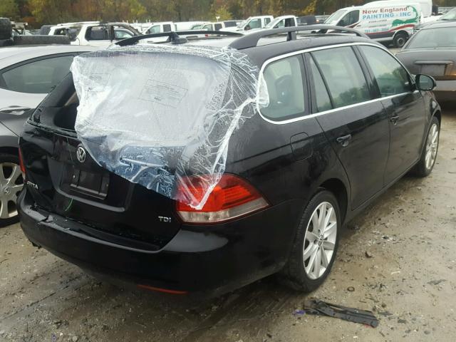 3VWPL7AJ8DM692689 - 2013 VOLKSWAGEN JETTA TDI BLACK photo 4