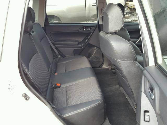 JF2SJGDC0FH520830 - 2015 SUBARU FORESTER 2 WHITE photo 6