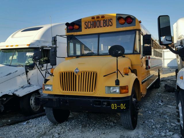 4DRBRABN33B955067 - 2003 IC CORPORATION 3000 黄色 照片 2