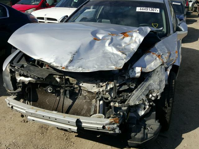 1HGCS2B89CA004604 - 2012 HONDA ACCORD EXL SILVER photo 9