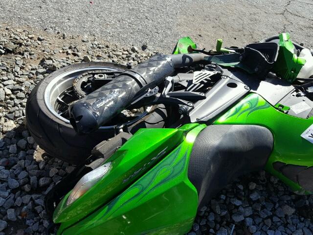 JKBZXNE14CA001335 - 2012 KAWASAKI ZX1400 EC GREEN photo 6