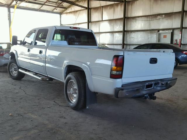 1GTHC23D56F204495 - 2006 GMC SIERRA C25 WHITE photo 3