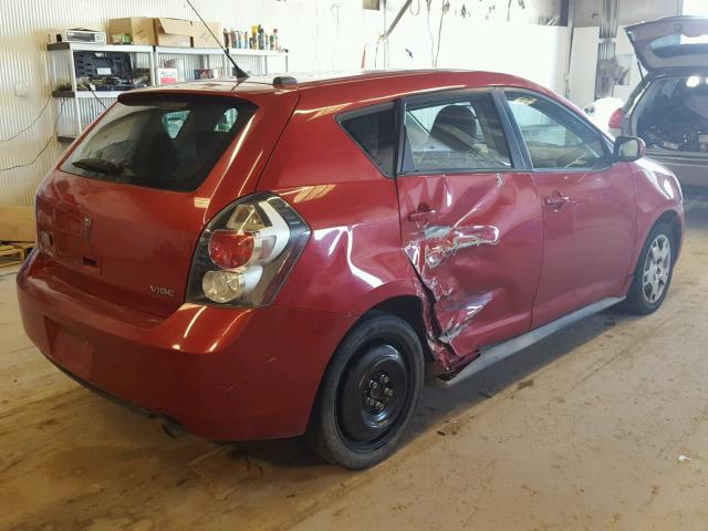 5Y2SP67049Z425582 - 2009 PONTIAC VIBE RED photo 4