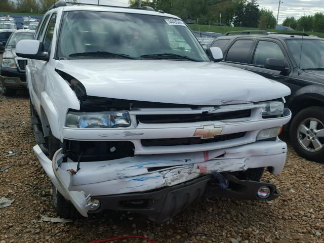 1GNEK13Z13R292782 - 2003 CHEVROLET TAHOE K150 WHITE photo 9