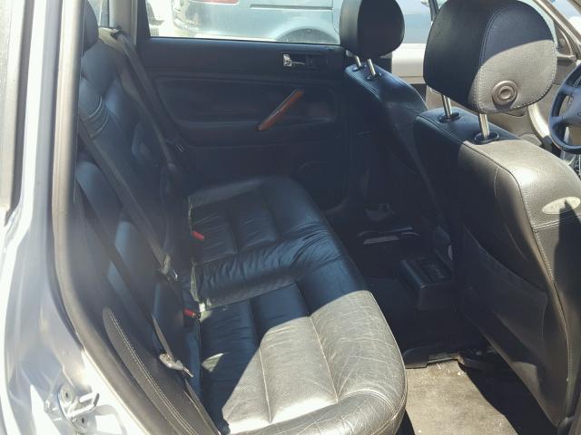 WVWEH63B71E033452 - 2001 VOLKSWAGEN PASSAT GLX SILVER photo 6