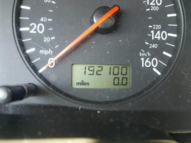 WVWEH63B71E033452 - 2001 VOLKSWAGEN PASSAT GLX SILVER photo 8