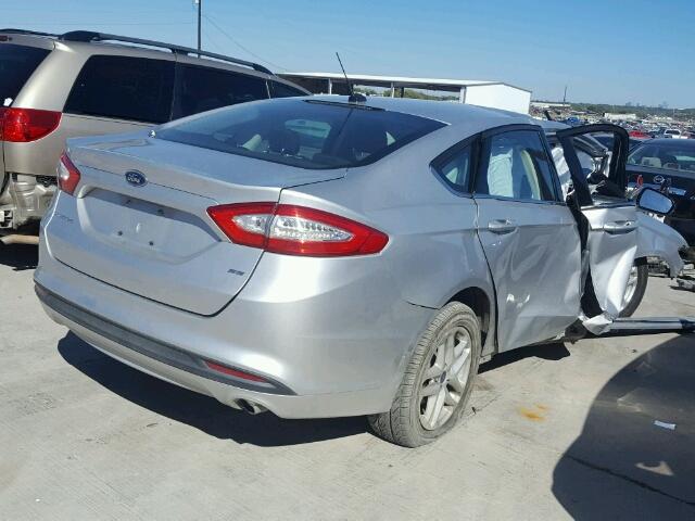 3FA6P0H70ER267868 - 2014 FORD FUSION SE SILVER photo 4