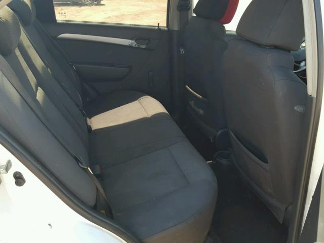 KL1TD5DE8AB116371 - 2010 CHEVROLET AVEO LS WHITE photo 6