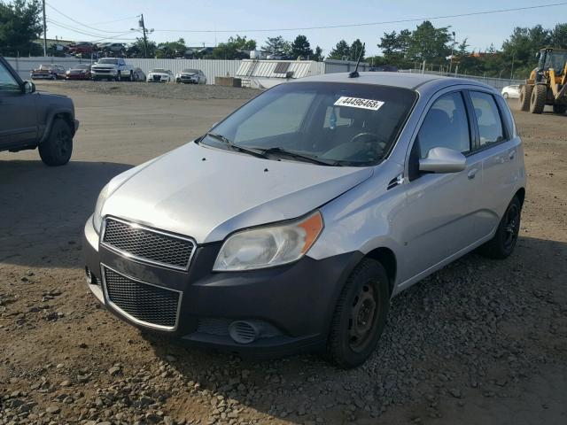 KL1TD66E89B320926 - 2009 CHEVROLET AVEO LS 银色 照片 2