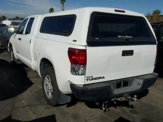 5TFRU5F12CX027091 - 2012 TOYOTA TUNDRA WHITE photo 3