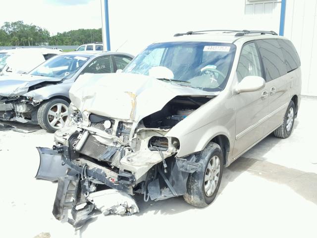 KNDUP132056746260 - 2005 KIA SEDONA EX TAN photo 2