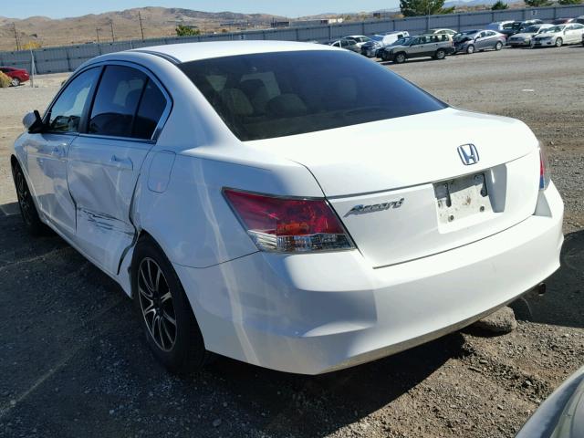 1HGCP2F39AA035610 - 2010 HONDA ACCORD LX WHITE photo 3