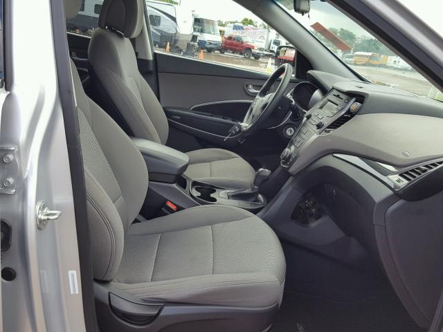 5XYZT3LB6FG257826 - 2015 HYUNDAI SANTA FE S SILVER photo 5