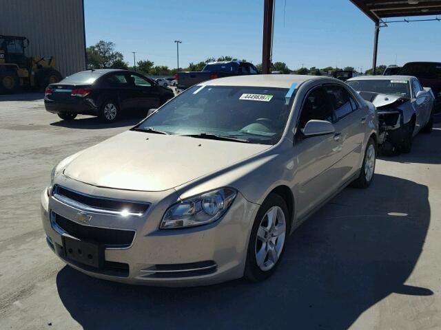 1G1ZH57B39F118552 - 2009 CHEVROLET MALIBU 1LT GOLD photo 2