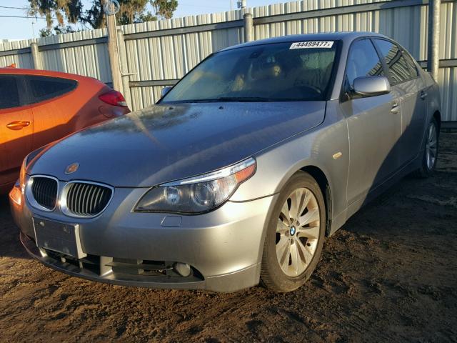 WBANA73524B804357 - 2004 BMW 530 I GRAY photo 2