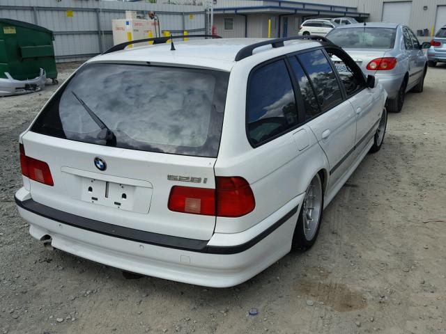 WBADP6343XBV62498 - 1999 BMW 528 IT AUT WHITE photo 4