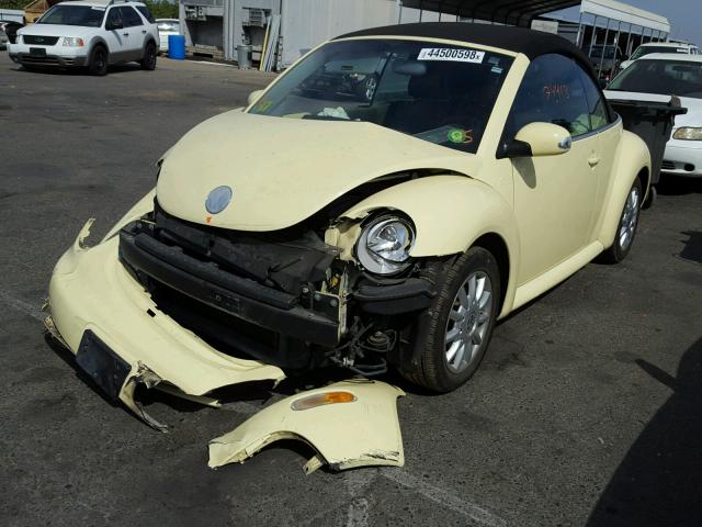 3VWCM21Y04M301028 - 2004 VOLKSWAGEN NEW BEETLE 黄色 照片 2