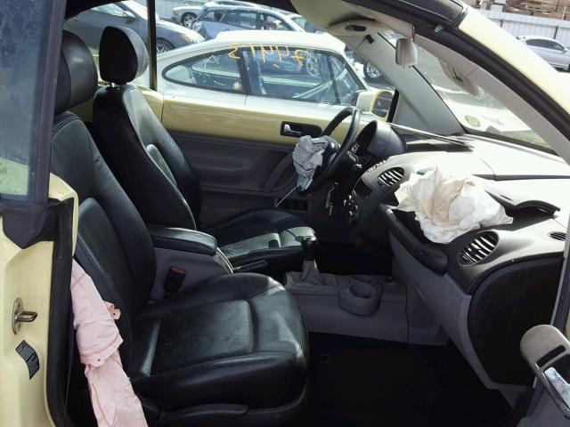 3VWCM21Y04M301028 - 2004 VOLKSWAGEN NEW BEETLE 黄色 照片 5