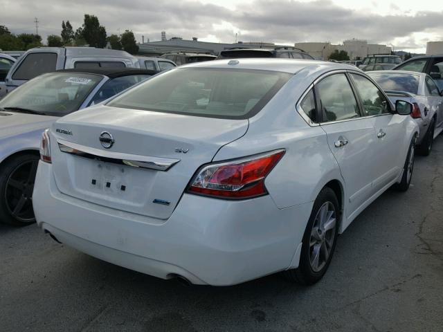 1N4AL3AP7EC321067 - 2014 NISSAN ALTIMA 2.5 WHITE photo 4