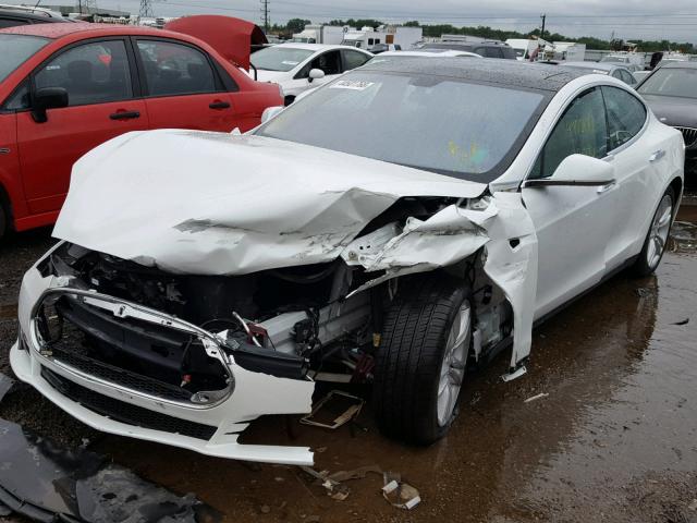 5YJSA1CNXDFP19704 - 2013 TESLA MODEL S Սպիտակ լուսանկար 2