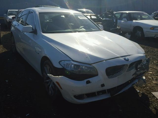 WBAXH5C5XDDW12830 - 2013 BMW 528 XI WHITE photo 1