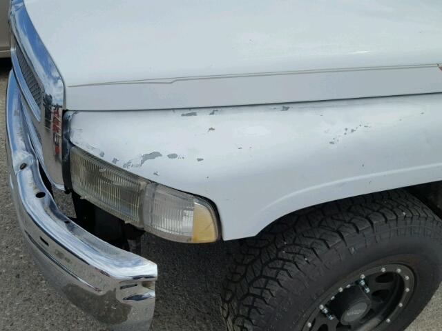 1B7KC23W2WJ144759 - 1998 DODGE RAM 2500 WHITE photo 9