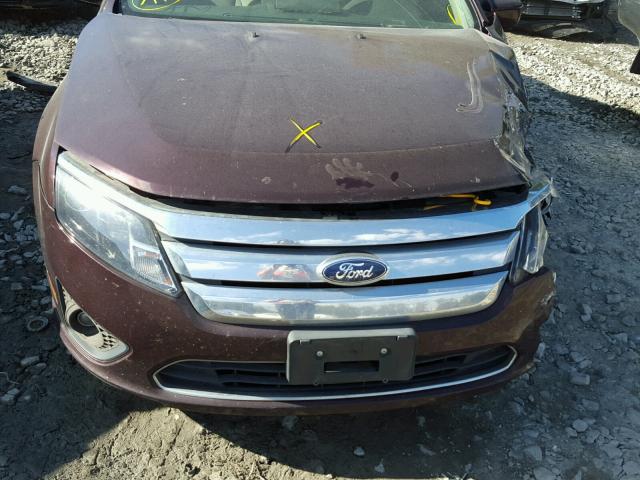 3FAHP0HA2BR267807 - 2011 FORD FUSION SE BURGUNDY photo 7