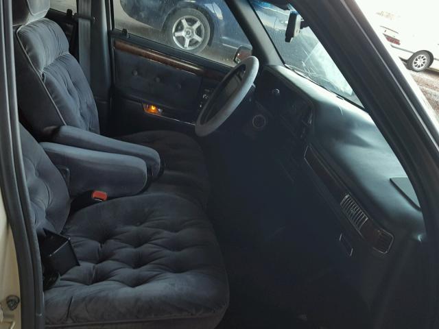 1C3XC66R2PD134711 - 1993 CHRYSLER NEW YORKER 棕色 照片 5