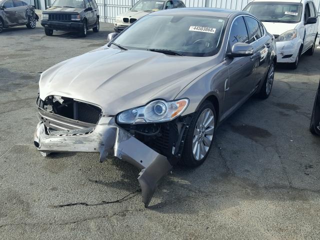 SAJWA06B09HR02292 - 2009 JAGUAR XF PREMIUM GRAY photo 2