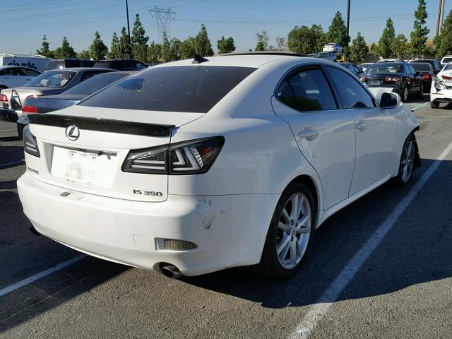 JTHBE262962006289 - 2006 LEXUS IS 350 WHITE photo 4